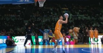 宝威体育-CBA全明星扣篮大赛草根扣将遭压分？辽篮小将100分